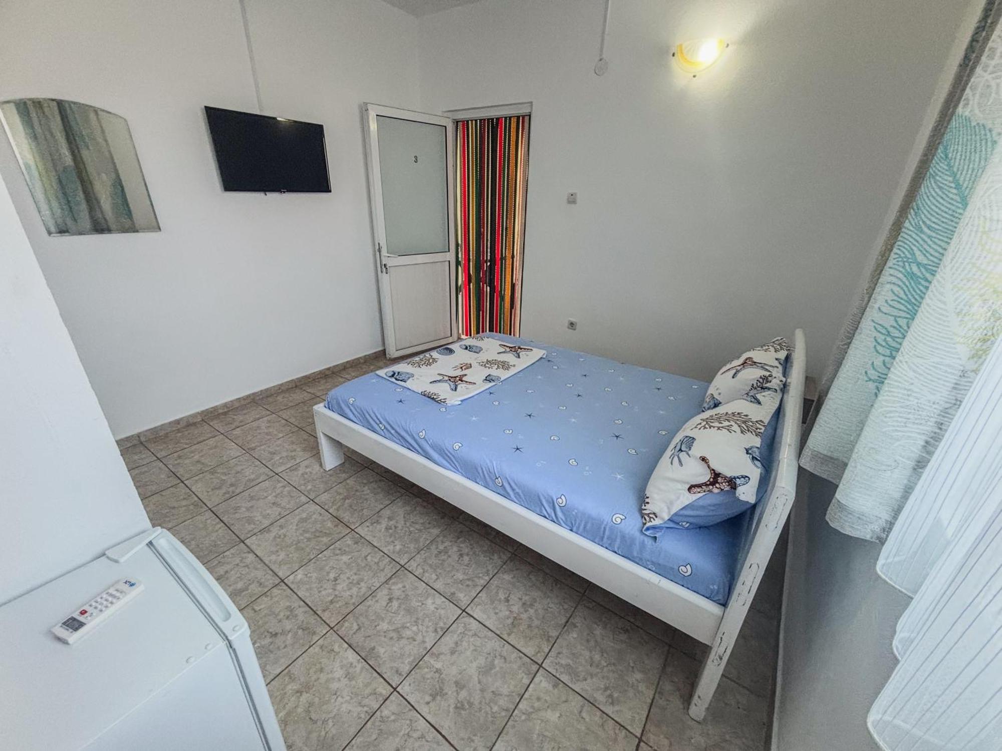 Отель Casa Selena Костинешти Экстерьер фото