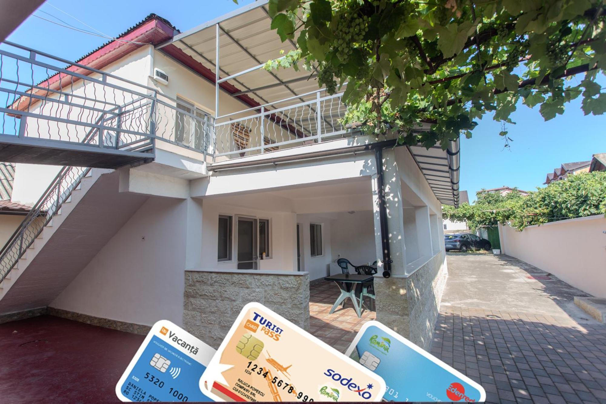Отель Casa Selena Костинешти Экстерьер фото
